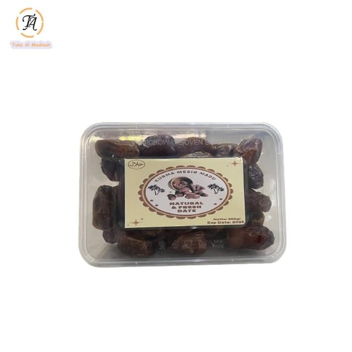 

Kurma Mesir Madu Premium / Kurma Mesir Madu Original Kemasan Mika
