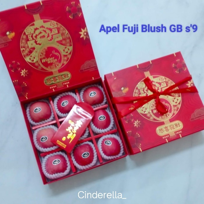 

Apel Fuji Gift Box/Apel Imlek/Apel Sincia Isi 9 Buah