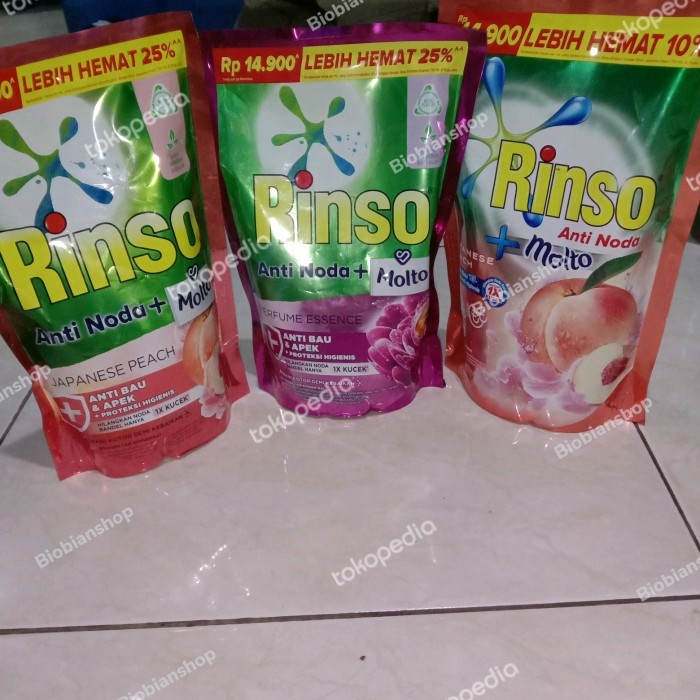 Rinso Detergent Cair + Molto Japanese Peach 625ml