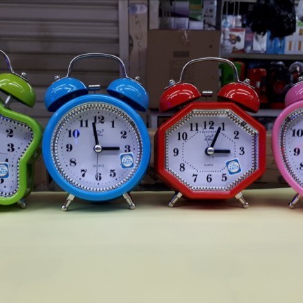 Jam Weker Kring