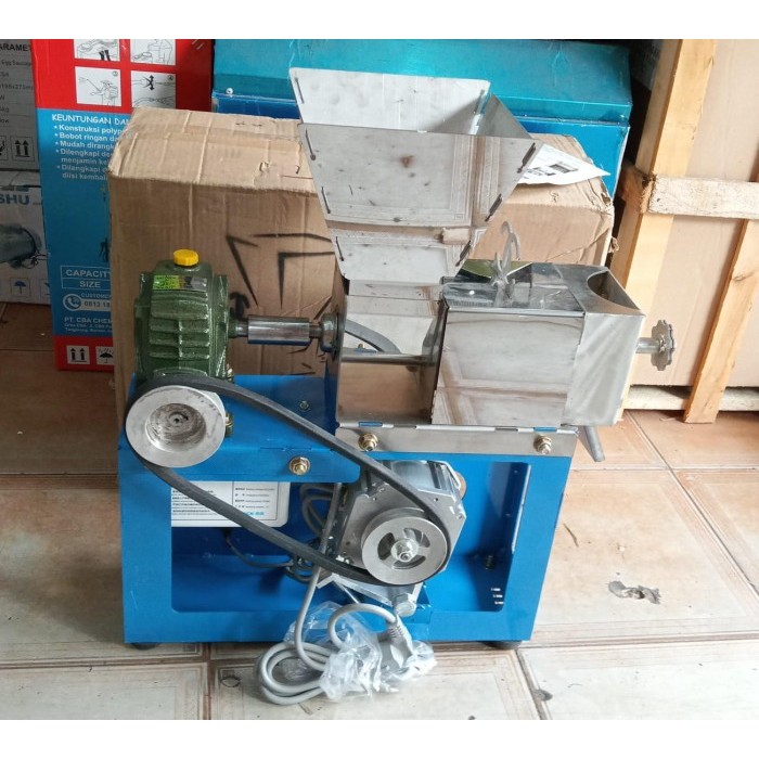 

Mesin Peras Santan Mini - Pemeras Santan Kelapa Kecil Best Seller