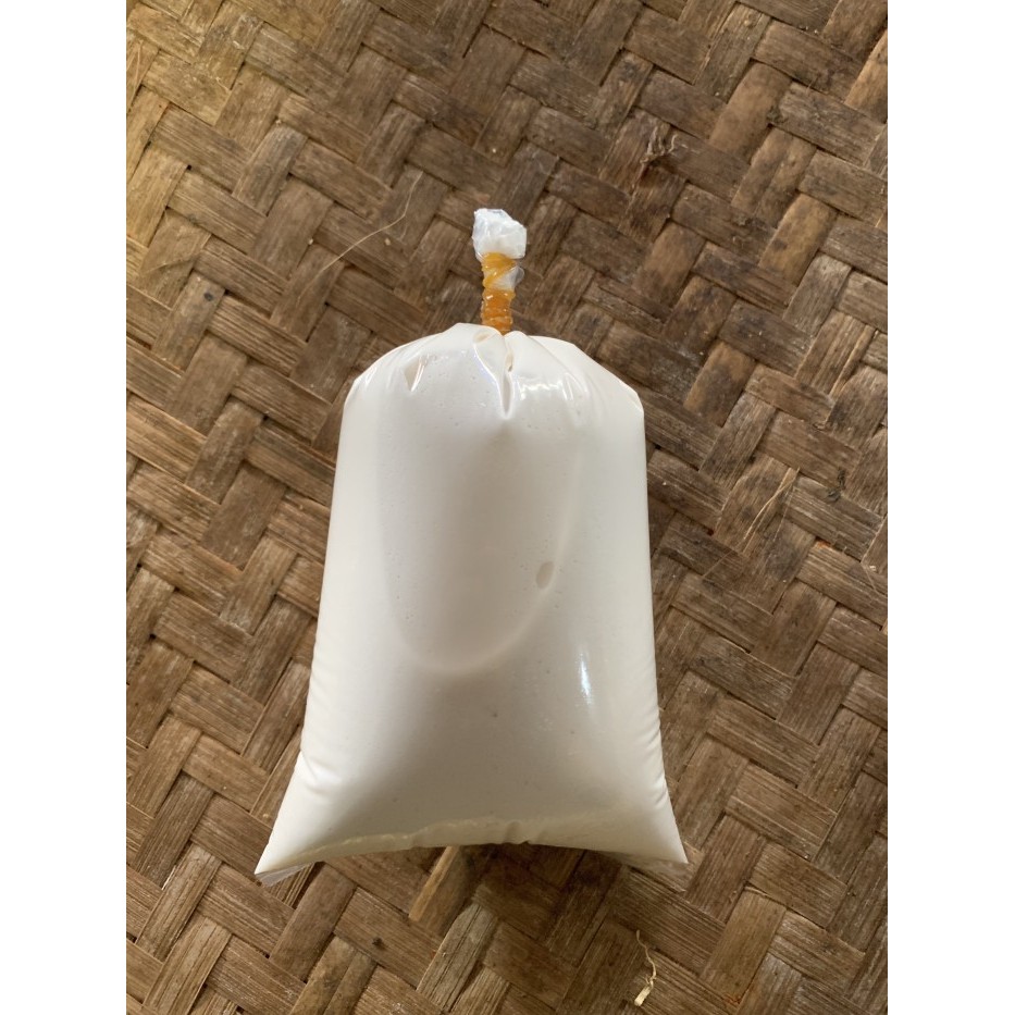 

Santan Kelapa Murni - Santan Kelapa Parut Murni Best Seller