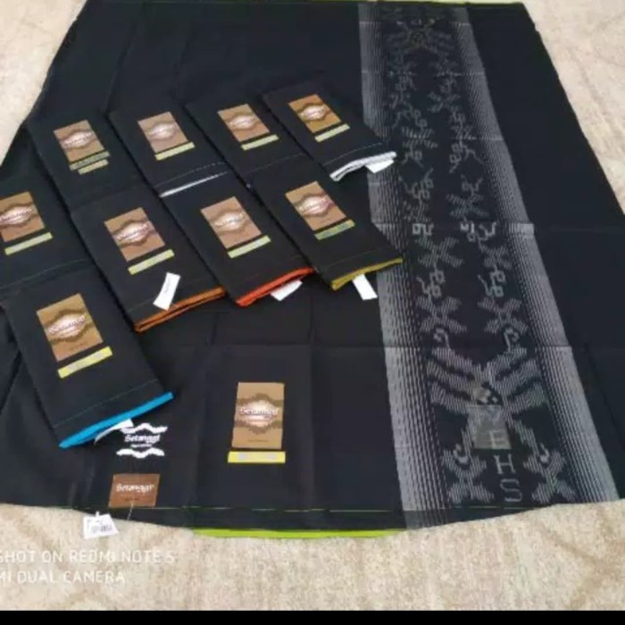 Kosanshoop Sarung Bhs Tkb Polos Hitam Setanggi