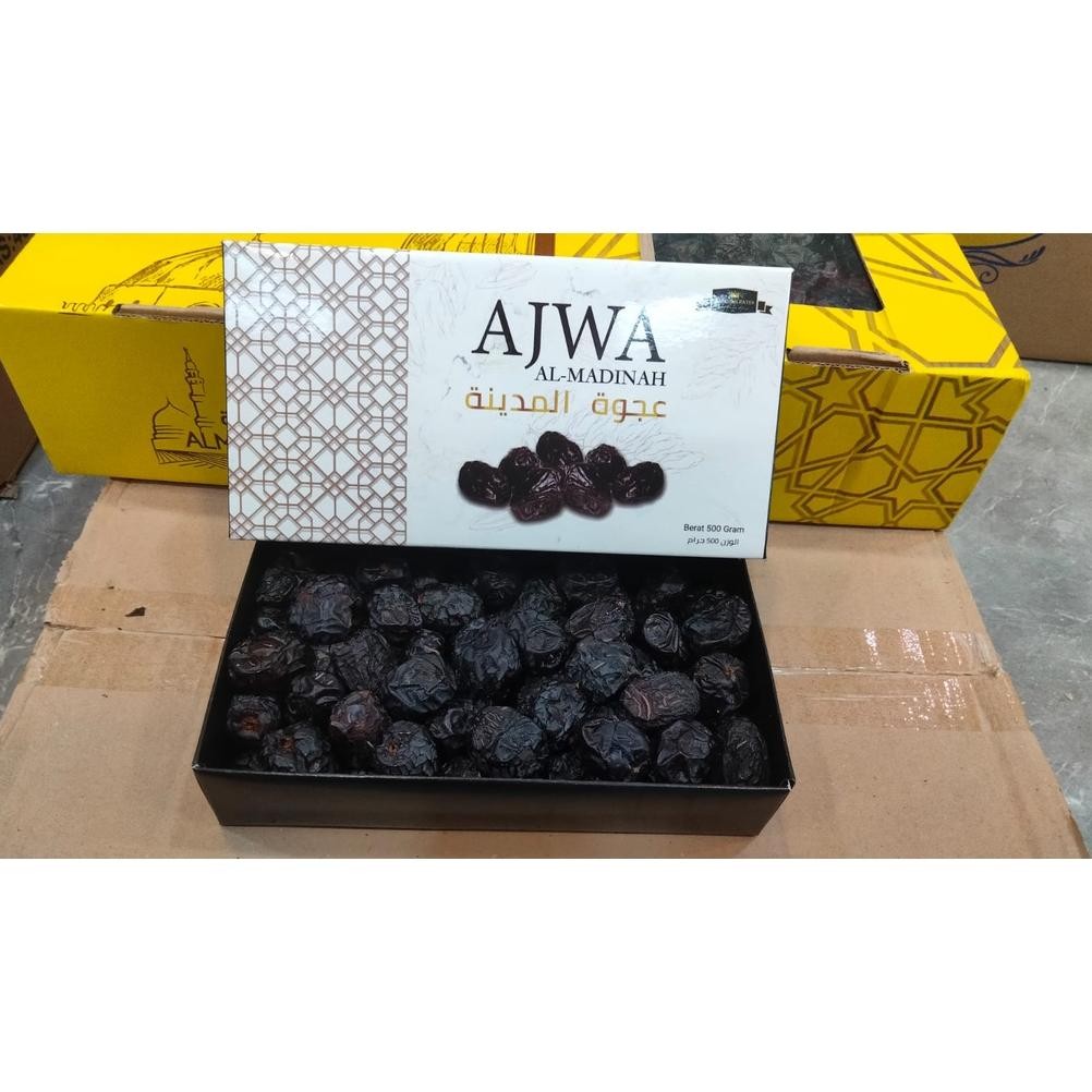 

zoe kurma ajwa preum gr kurma nabi asli madinah oleh oleh haji dan umroh
