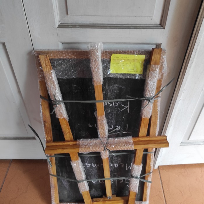 

PAPAN TULIS KAPUR MENU KAFE BLACKBOARD UKURAN 60 X 90 TERMASUK STAND