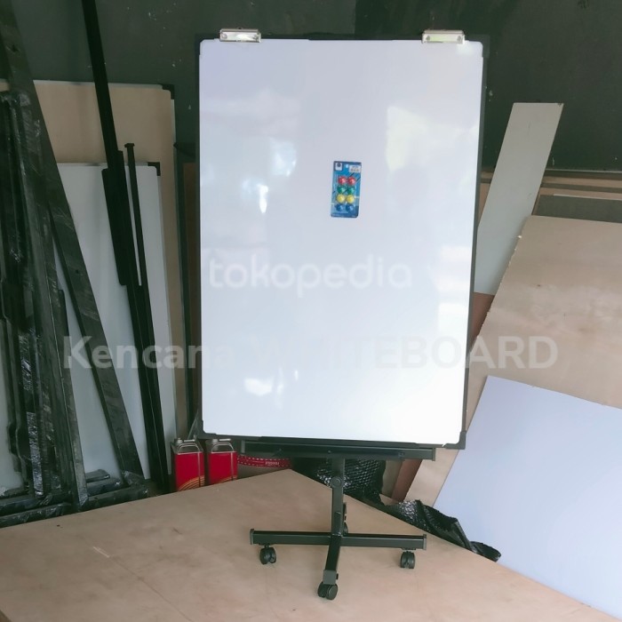 

FLIP CHART BOARD STANDING RODA