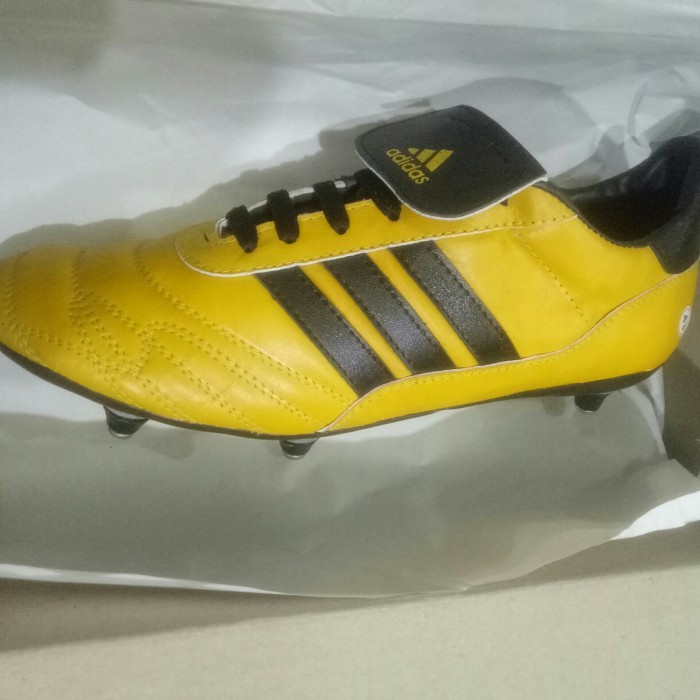 Terlaris Sepatu Bola Pull Besi Asli Kulit Berkualitas Best Seller