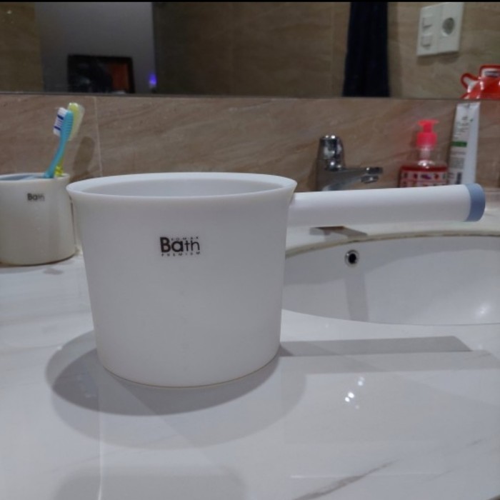 ACE -Komax Gayung Premium-putih