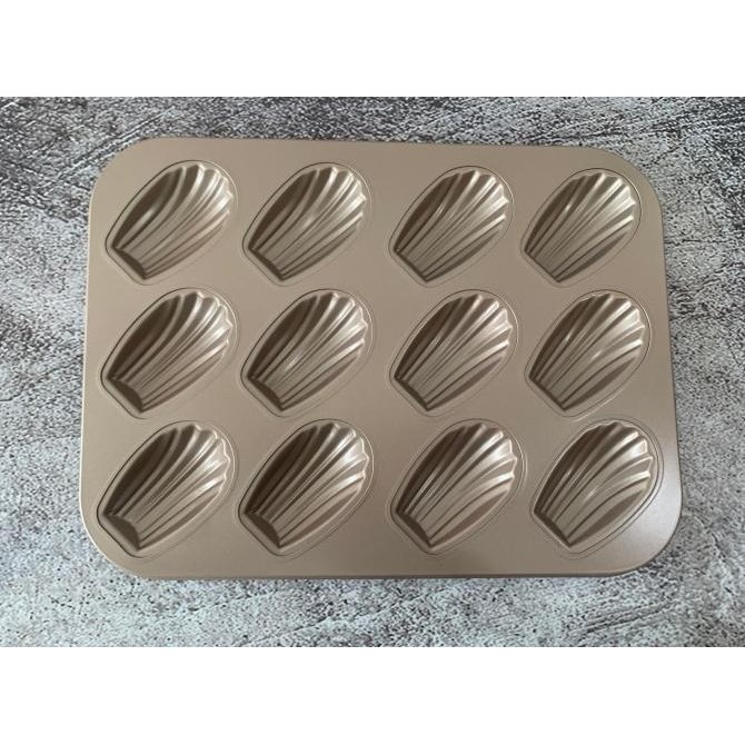 

Loyang Madeline 12 Cups / Loyang Kue Kerang (Shell) - Rose Gold MS