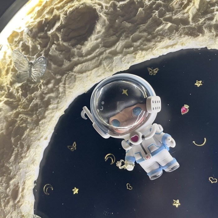 

Dimoo space travel Astronaut popmart