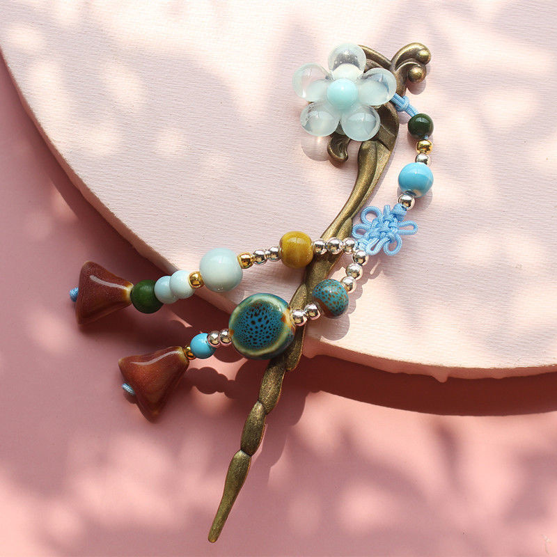 

Chinese Style Classical Blue Petal Flower Tassel Bookmark