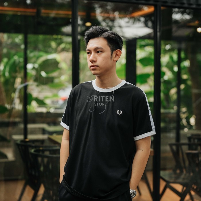 Fred Perry Taped Ringer Tee Black Original / Baju Kaos Fred Perry Authentic
