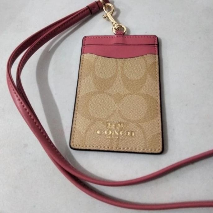 

Promo Coach Id Lanyard In Pink Colorblock Signature Canvas 100% Authentic