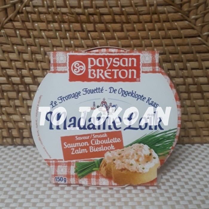 

PAYSAN BRETON MADAME LOIK SALMON CHEESE 150 GR