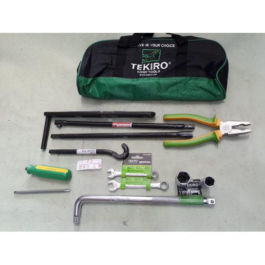 Tool Kit Kijang Innova / Kunci Ban Serep Kijang Innova