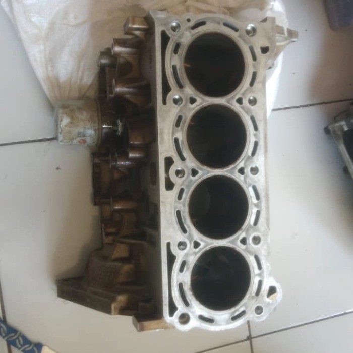 blok mesin suzuki futura