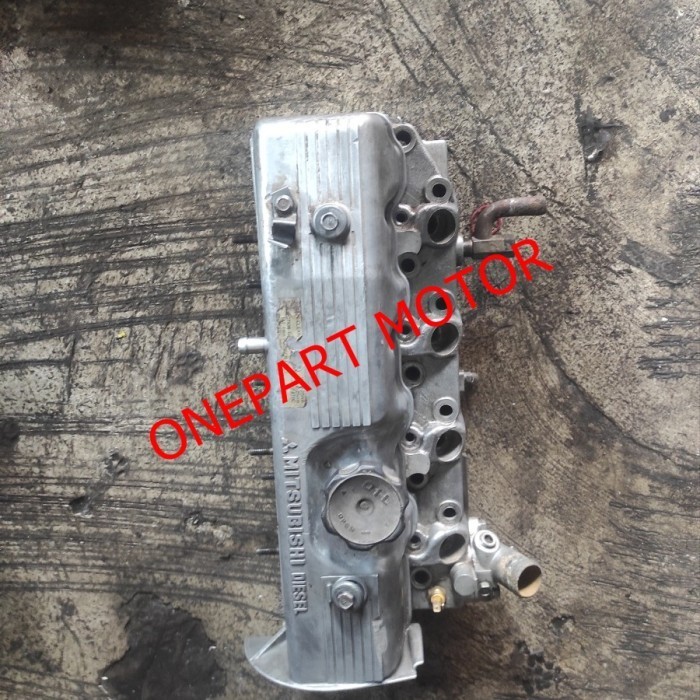 deksel silinder cylinder head Mitsubishi l300 diesel original