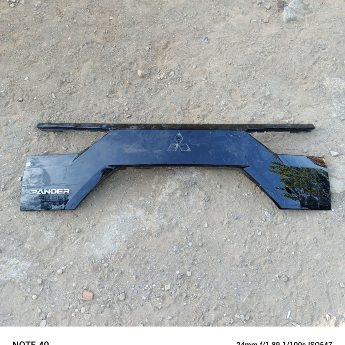 cover lapisan pintu bagasi Mitsubishi xpander cross 2022-2023-2024