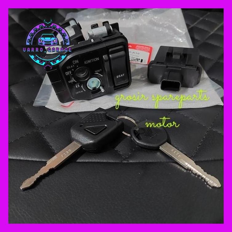 KUNCI KONTAK SET HONDA SCOOPY FI INJEKSI 2016 REMOT