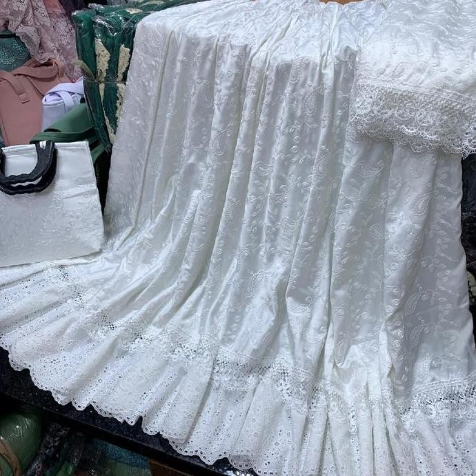 Mukena sutra Kerancang/ Mukena sutra bordir/Mukena katun Paris/ mukena mewah/ Mukena putih Terlaris