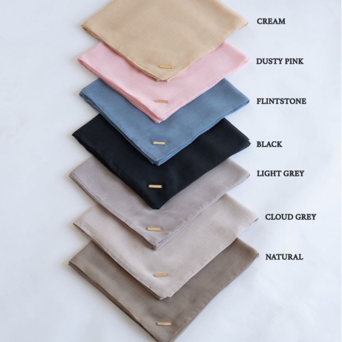 Hijab Deenay Segi Empat Polos Paris Ultimate New Terlaris