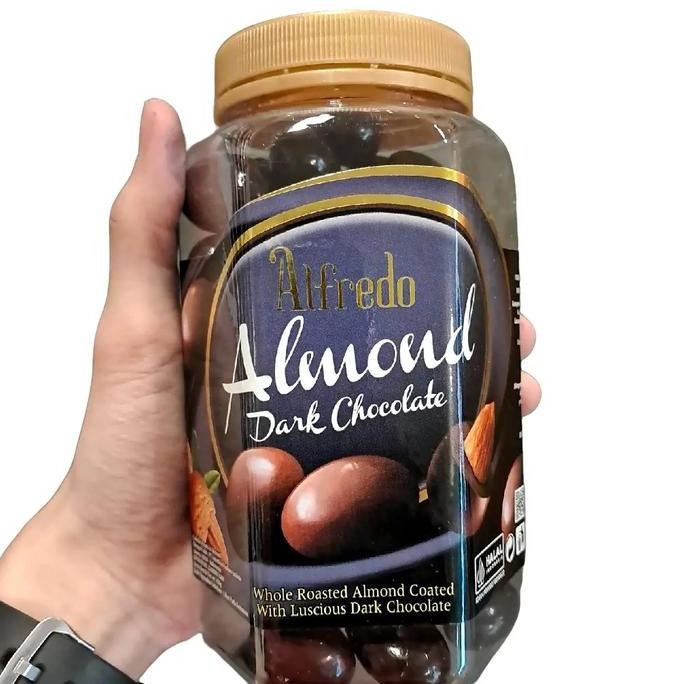 

Alfredo Almond Dark Chocolate TOPLES 450gr Berkualitas