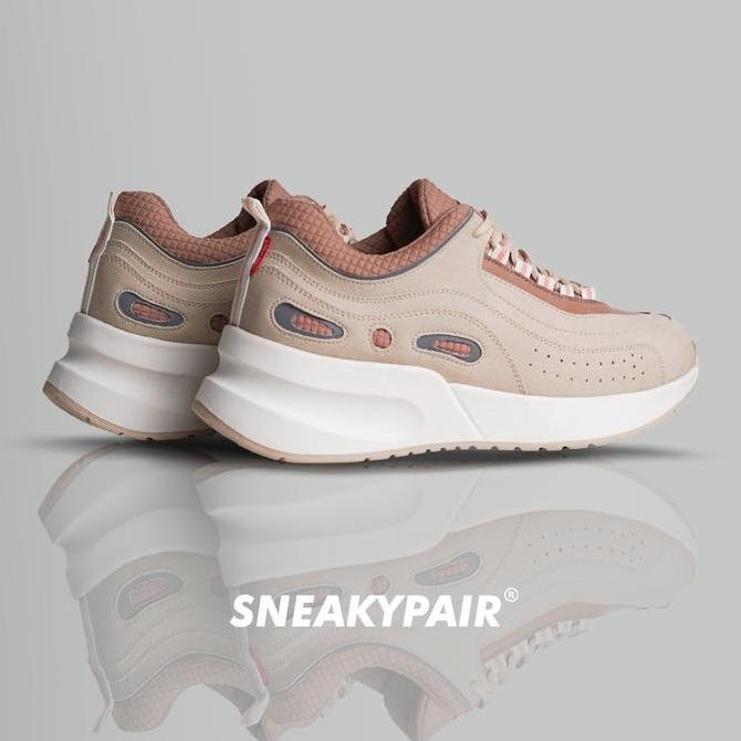 

SNEAKYPAIR Wind Almond Adventure Sepatu Wanita Sneakers Shoes Berkualitas