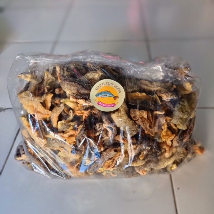 

Kerupuk Kulit Ikan Salmon 1kg Kerupuk Kulit Salmon Matang Tanpa Minyak Original
