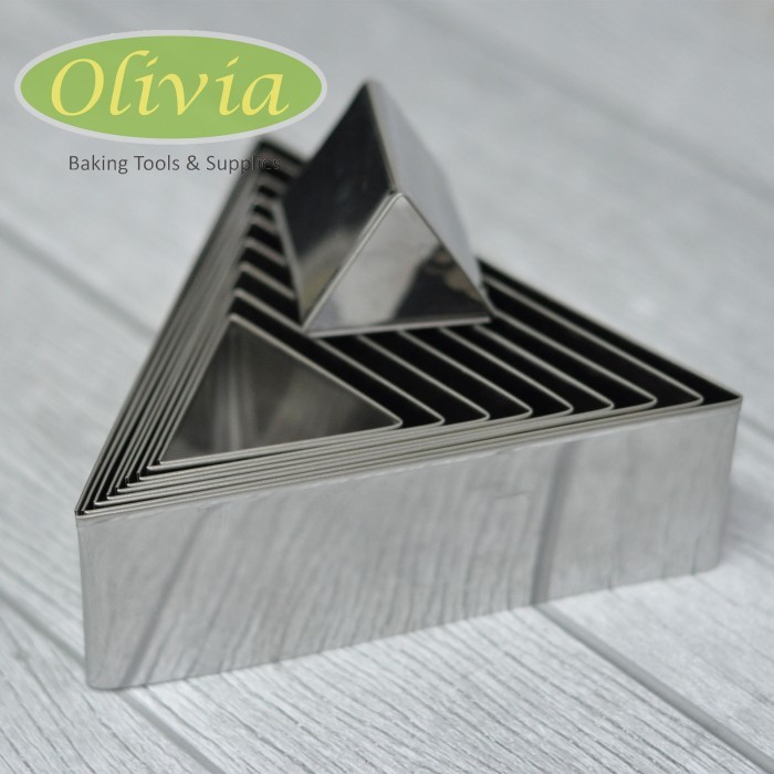 

BEST CETAKAN ROTI/CETAKAN KUE/COOKIE CUTTER STENLIS MOTIF SEGITIGA 10PCS