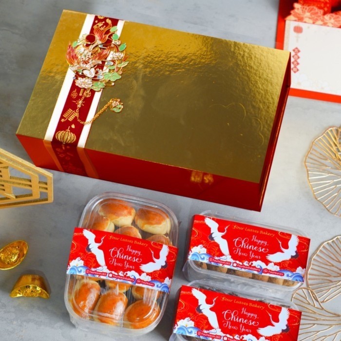 

Hampers Deluxe Imlek / Parcel Sincia / Nastar Wisman / Star Cheese