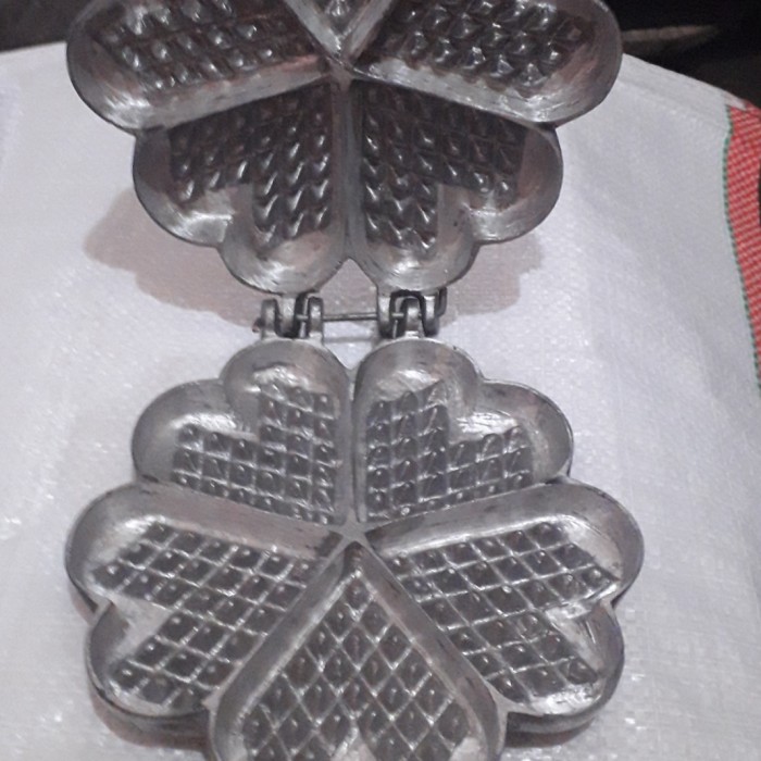 

TERBARU CETAKAN KUE WAFFEL BAHAN ALUMUNIUM