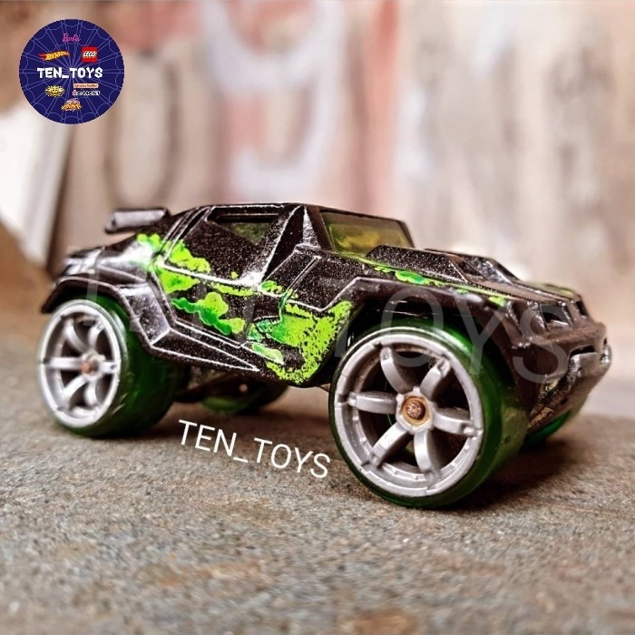 HOTWHEELS BEAT THAT ACCELERACERS RACING DRONE RD 05 REALM SERIES LOOSE