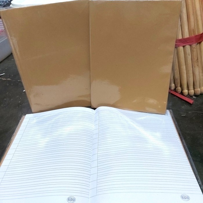 

TERJAMIN BUKU TULIS HALUS GARIS 3 SIDU DISAMPUL KODE 1333