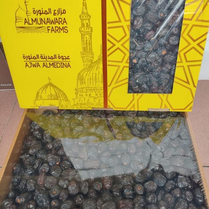 

Kurma Ajwa Medina Dates 5KG Medium Kurma Nabi