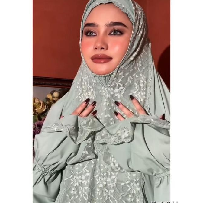 Spesial Mukena Terusan Silk / Mukena Lajuran / Mukenamewah / Mukena Silk Premium