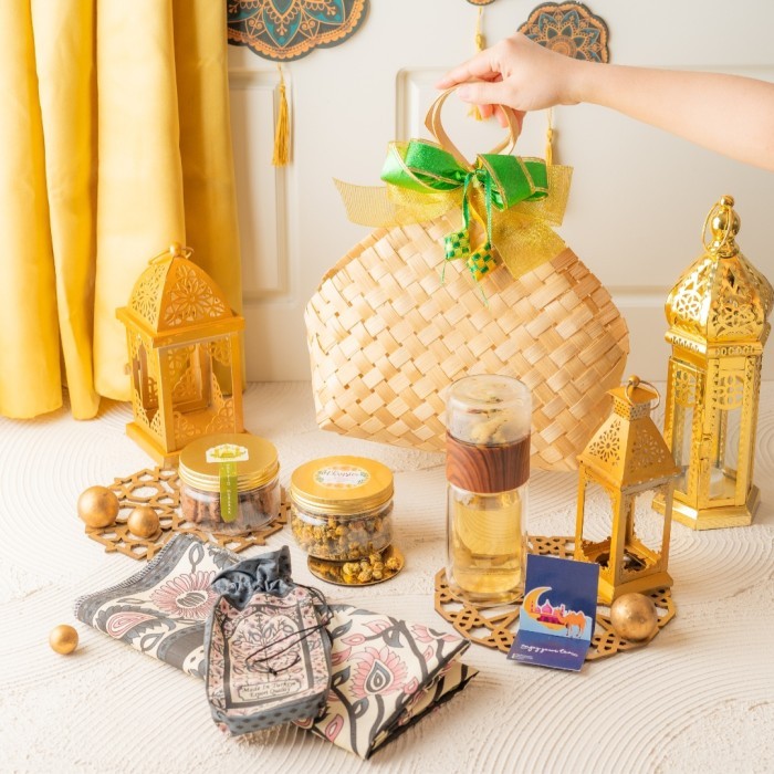 

New! [BONUS SAJADAH] Hampers Lebaran Idul Fitri/Parcel Lebaran Idul Fitri Idul Fitri