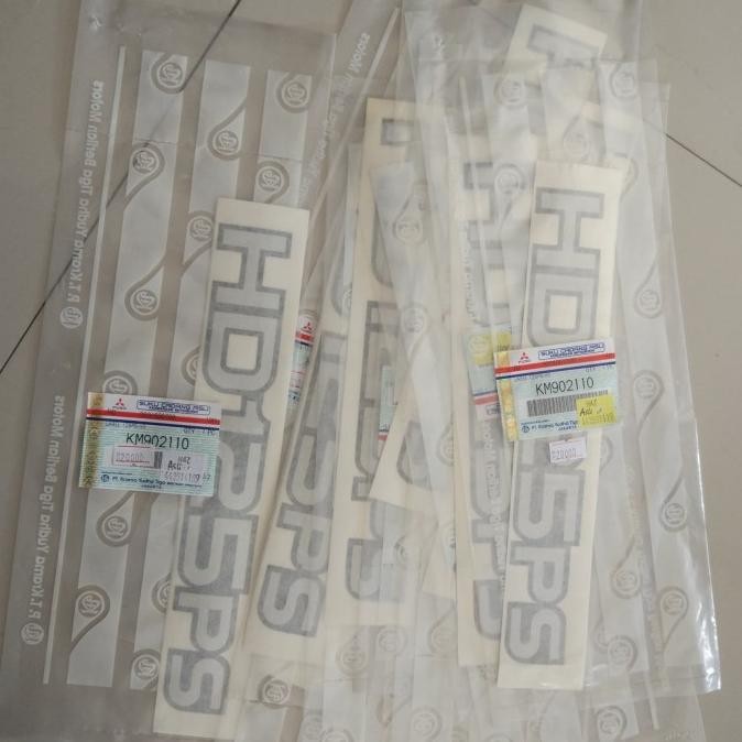 Emblem Hd125Ps Canter Mitsubishi Asli Terlengkap