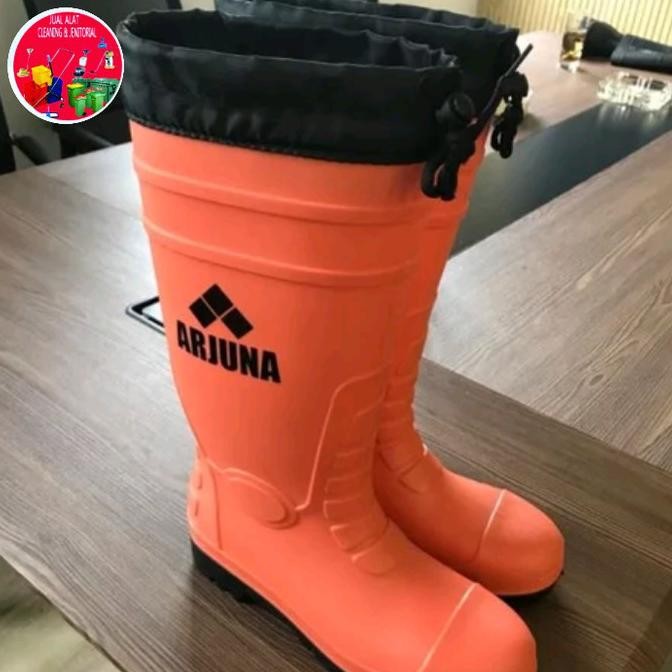 Sepatu boot safety model krisbow Terlaris