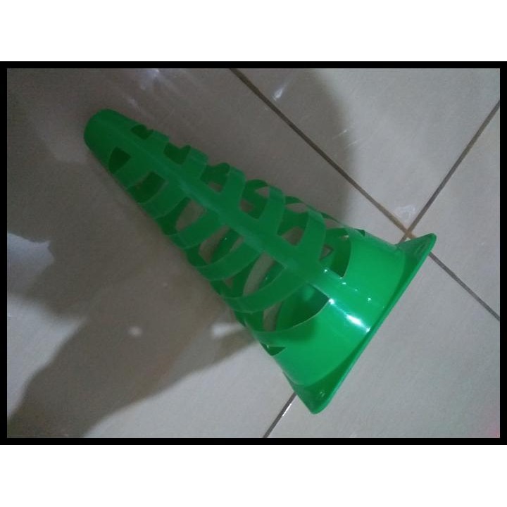 Terlaris Paket 1 Lusin Cone Olahraga Kerucut Spiral / Bolong Good Quality