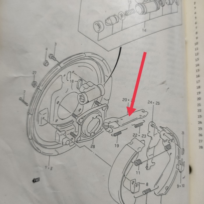 setelan rem belakang tromol sebelah RH suzuki vitara escudo sidekick