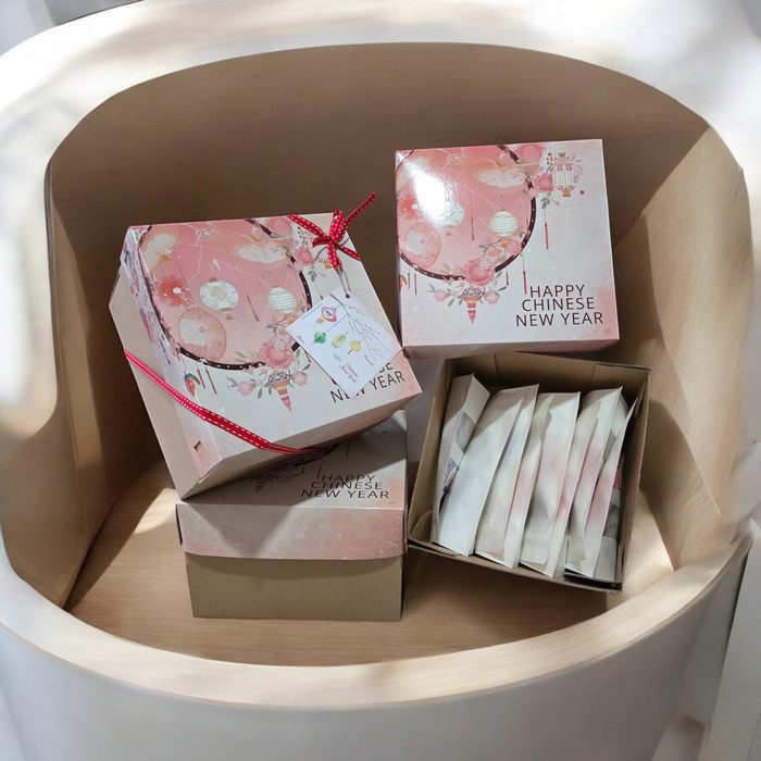 

SNAKE BOX imlek hampers parcel