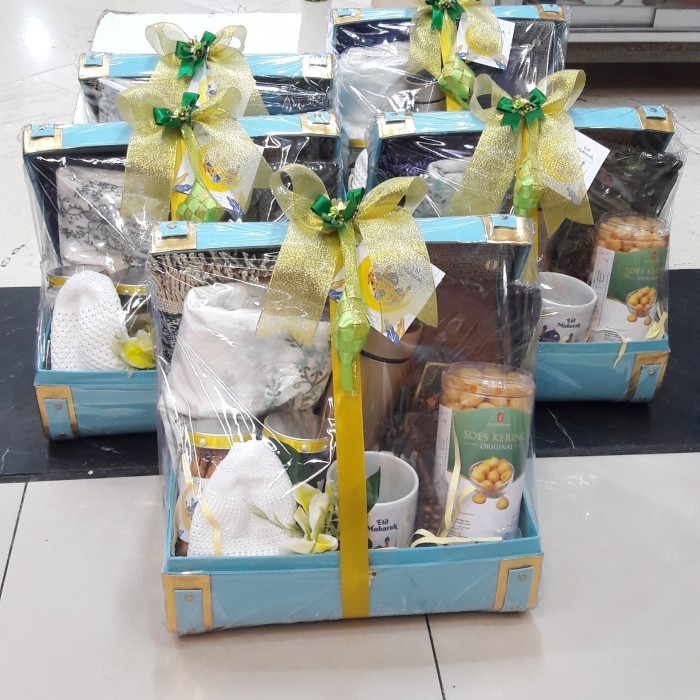 

hampers lebaran premium/paket lebaran lengkap alat sholat/parcel READY