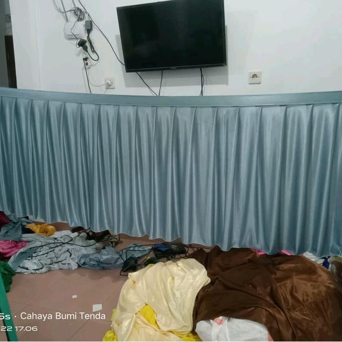 skirting meja panjang 8 meter tinggi 75 cm