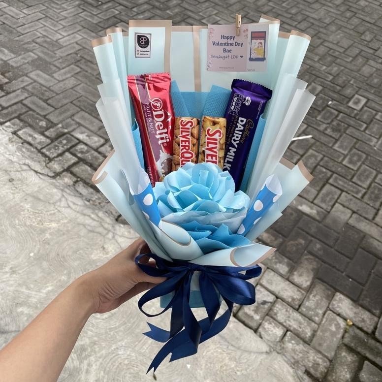 

TERMURAH Buket Coklat Valentine / Buket Spesial Valentine / Valentine Gift / Hadiah Valentin df-8