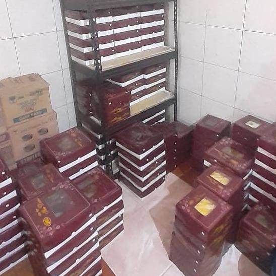 

VIRAL Marmer Cake 22x22cm / Kue Marmer PREMIUM / Kue Lebaran Arisan & Natal an-6