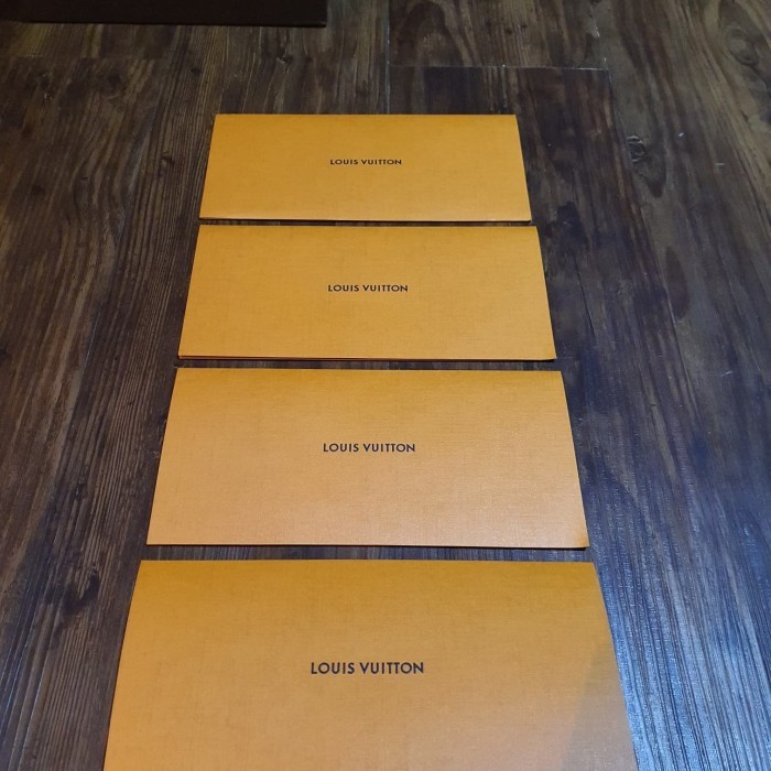 

Envelope Original Lv
