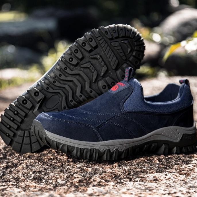 Sepatu Hiking Pria Mendaki Gunung Outdoor Olahraga Tanpa Tali Slip On Terlaris