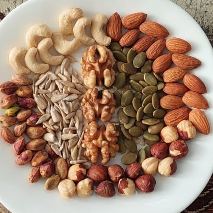 

ROASTED MIXED NUTS 650 GR