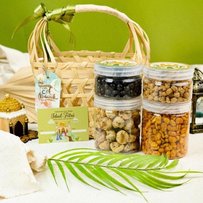 

New! BYFORYA - HAMPERS KUE LEBARAN PUASA IDUL FITRI EID MUBARAK MARHABAN YA RAMADHAN KUE PARCEL PARSEL KERANJANG HADIAH PARSEL GIFT - 4 Toples EID MUBARAK Lebaran