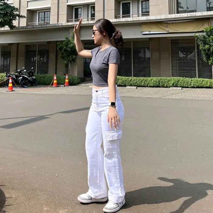 Cargo Jeans Wanita Kekinian Highwaist Panjang Cewek Celana Putih Hitam Putih Hitam